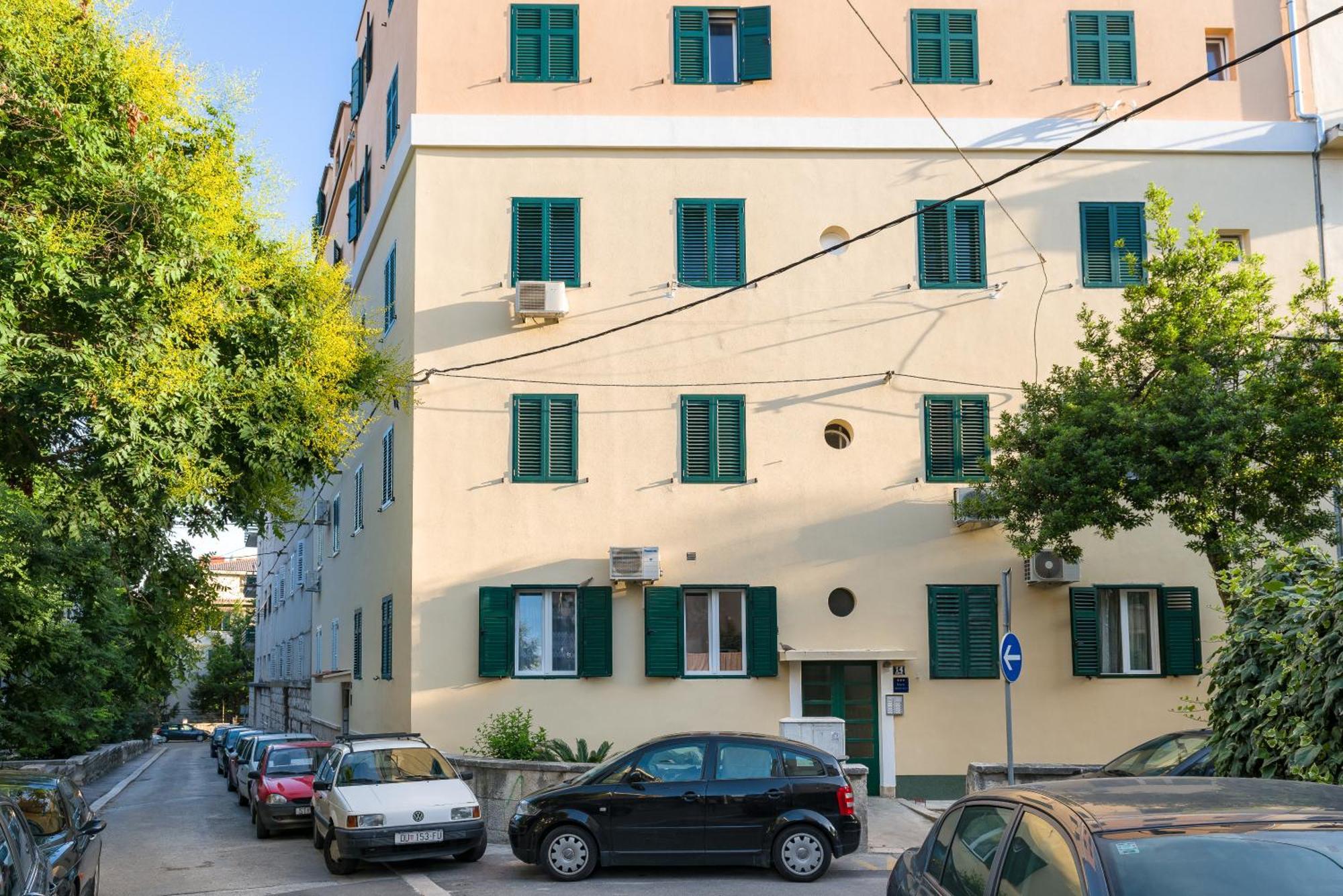Luxury Rooms And Apartment Silente Bacvice Split Exterior photo