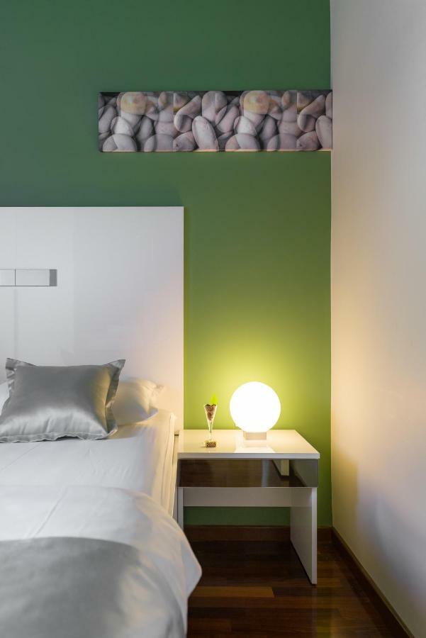 Luxury Rooms And Apartment Silente Bacvice Split Exterior photo